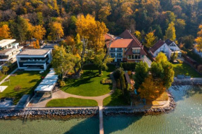 Tópart Hotel, Balatonvilágos